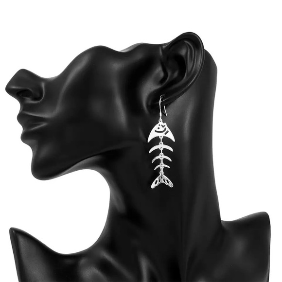 Fashion Fish Earrings - Picture 2 of 4